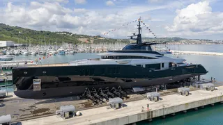 Eighth Sanlorenzo 500EXP explorer hits the water